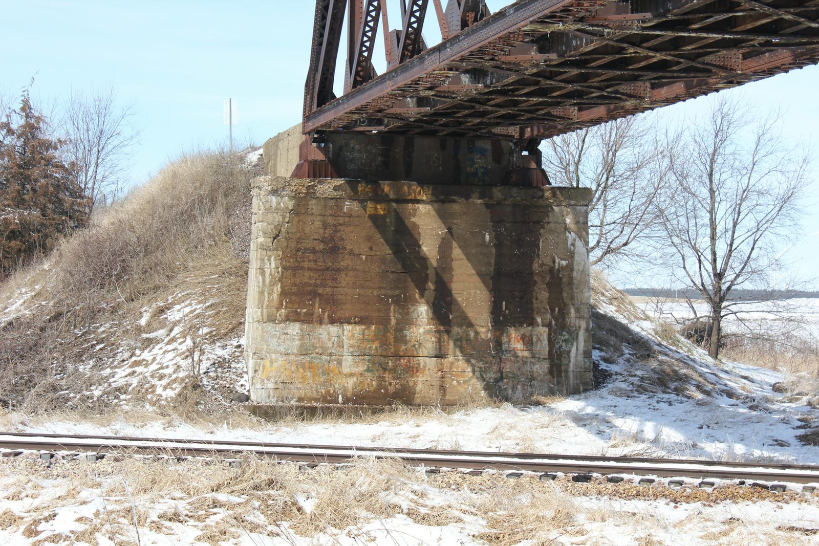 West abutment